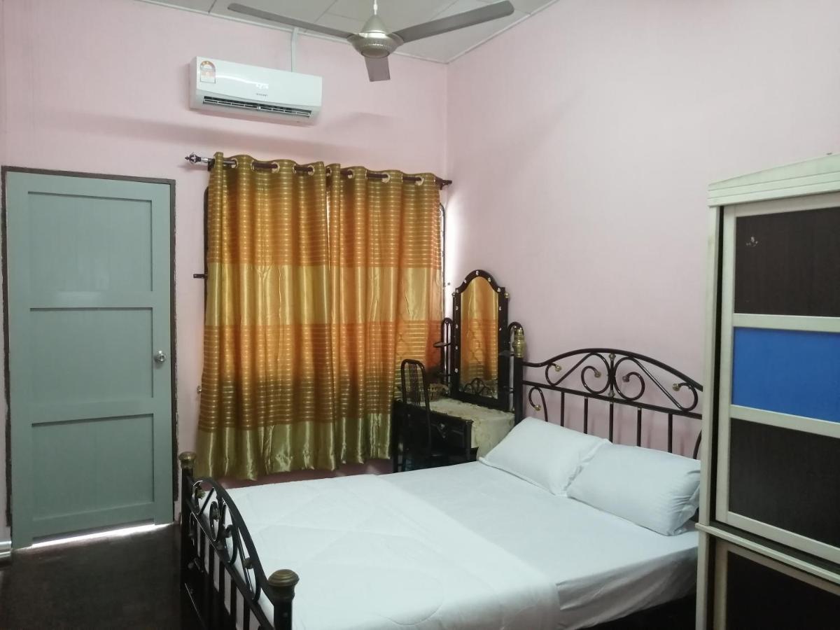 Kluang Barat Homestay 외부 사진