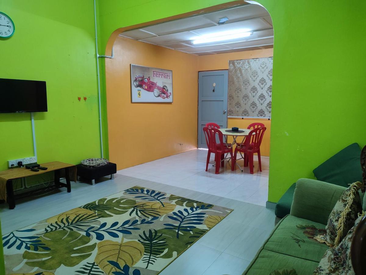 Kluang Barat Homestay 외부 사진